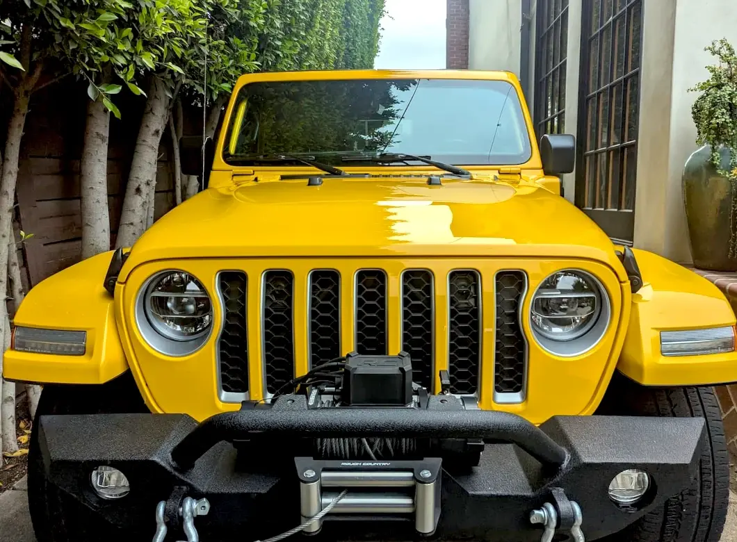 2021 Jeep 4xe Front View