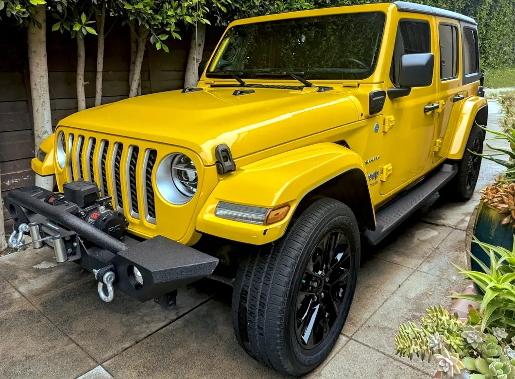2021 Jeep 4xe Quarter View